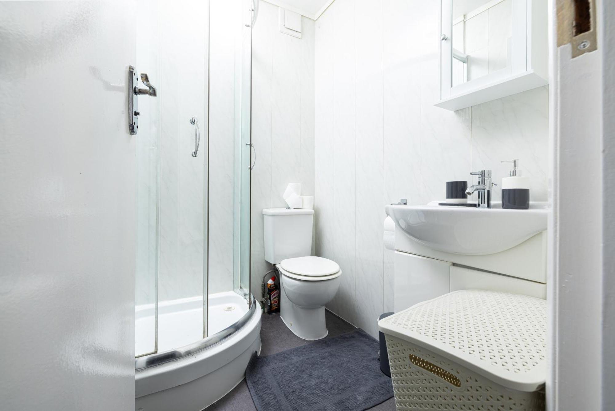 One Bedroom Apartment Opposite Brent Cross Station London Eksteriør bilde